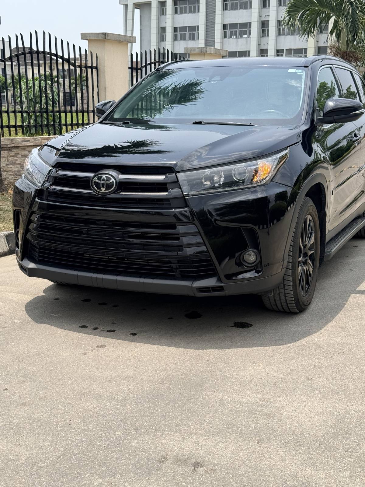 πΊπΈ Toyota Highlander SE AWD ,2019
Title: clean and accident free with duty paid Loaded with Safety F...
