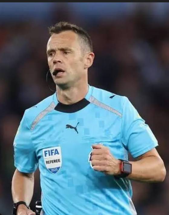 🚨⚽Manchester United are unhappy with the actions of referee Stuart Attwell's decision not to have...