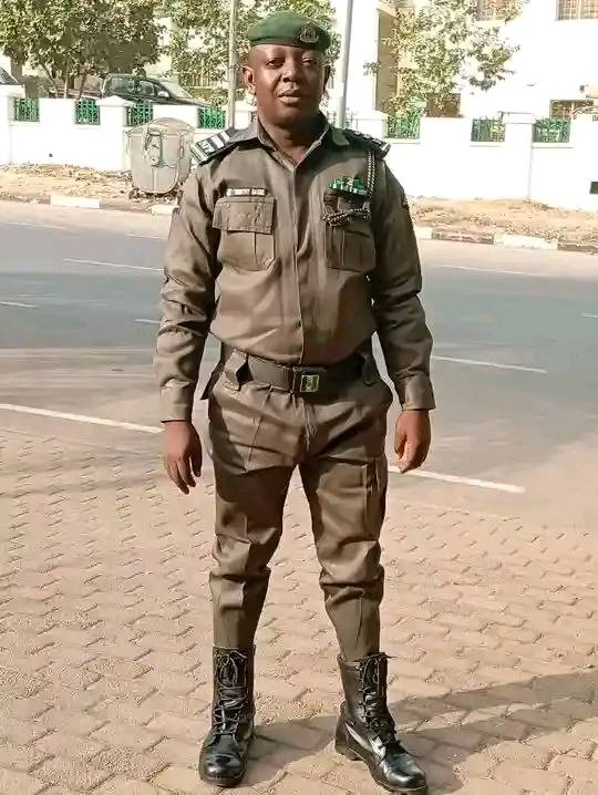 Happy birthday to you Inspector Timothy..
More winning and God protection officer...
#LekeeLekee