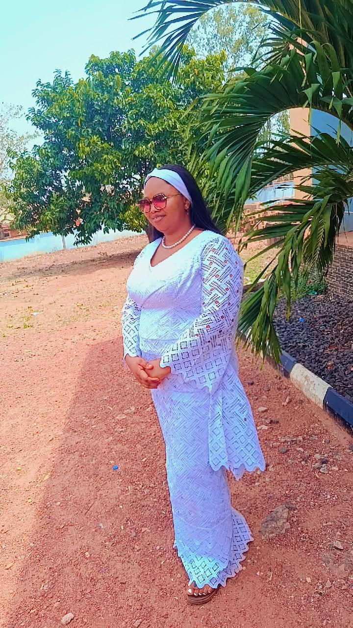 Today makes it exactly 1 week my daddy was buried ๐๐๐