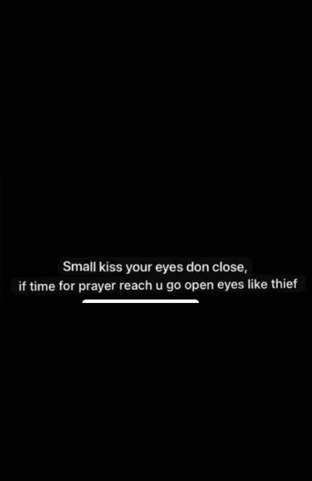 Small kiss eyes 👀 don close 👄