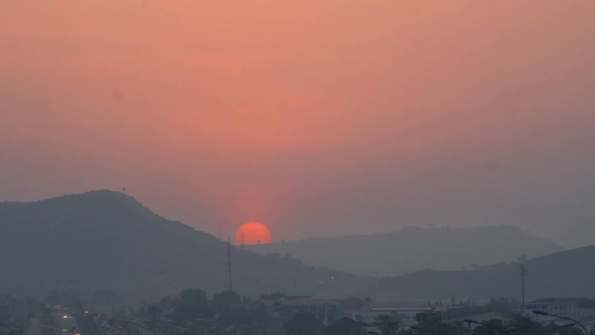 I rise and shine like the world is mine.
