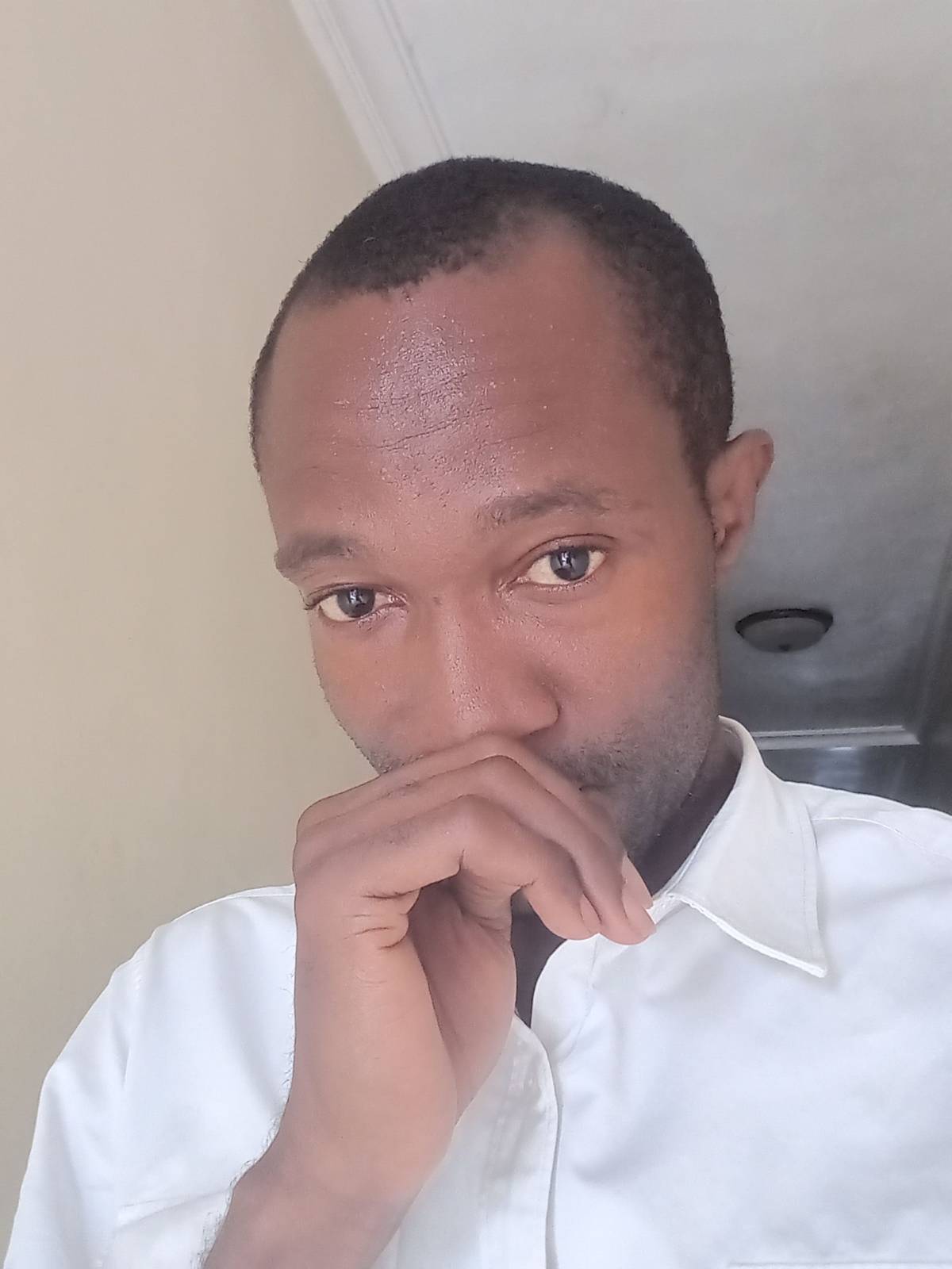 Good morning, lekelekee is Monday again. Make sure you watch the express before you cross.