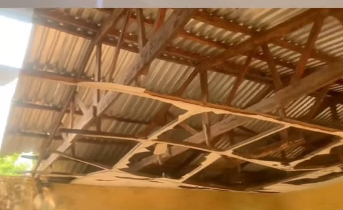 This is the class room Ogadinma reported about on the 26th, and was beating up on the 1st, of march....