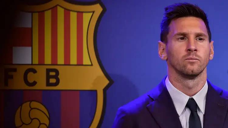 Lionel Messi reportedly plans to return to Barcelona with wife Antonela Roccuzzo and their three son...