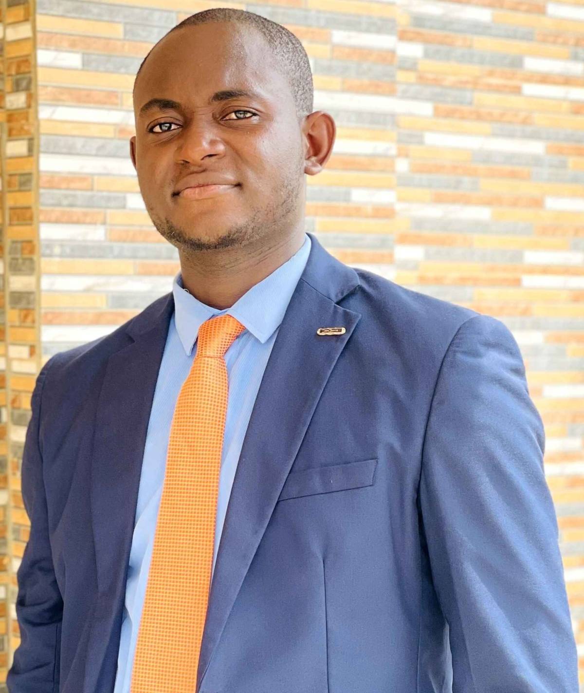 Hello everyone am new here am Olamobisi Moses Tope a YouTuber, an Historian, an Aspiring Broadcast...