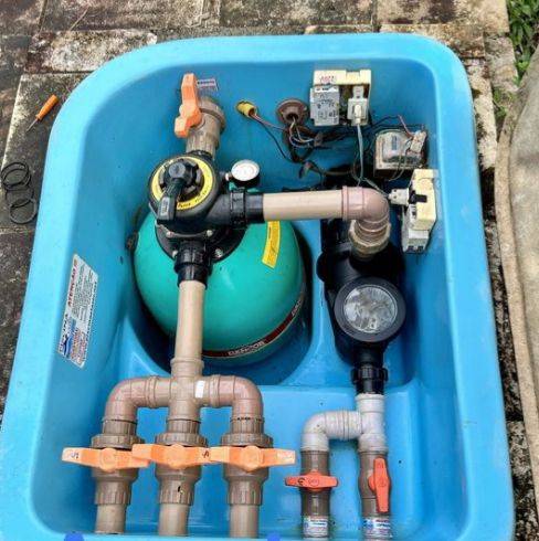 WE ADAPT YOUR SWIMMING POOLS AND WATER FOUNTAINS TO SUIT YOUR NEEDS, SPACE AND POCKET !!!