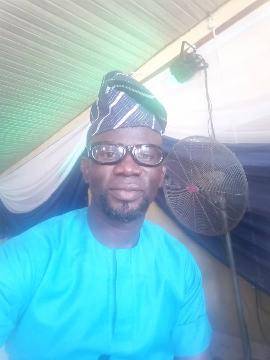 Kindly patronises my company, na d thing wet dey put food on top of the table for my family.