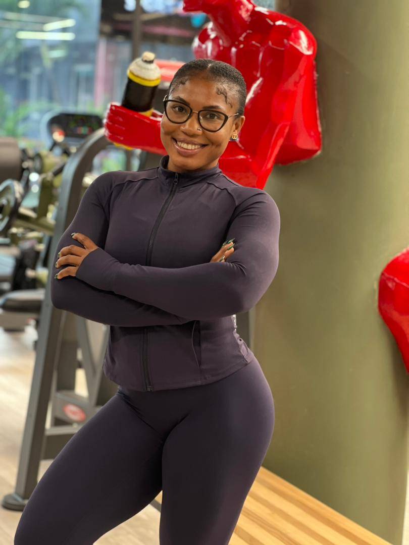 I Help Women Especially Postpartum And 35+ Build Strength, Confidence, And Consistency Through Safe,...
