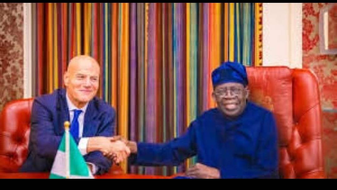 Tinubu Resolves 15-year OPL 245 Dispute, Unlocks Deepwater Investment tinyurl.com/muadxc3x