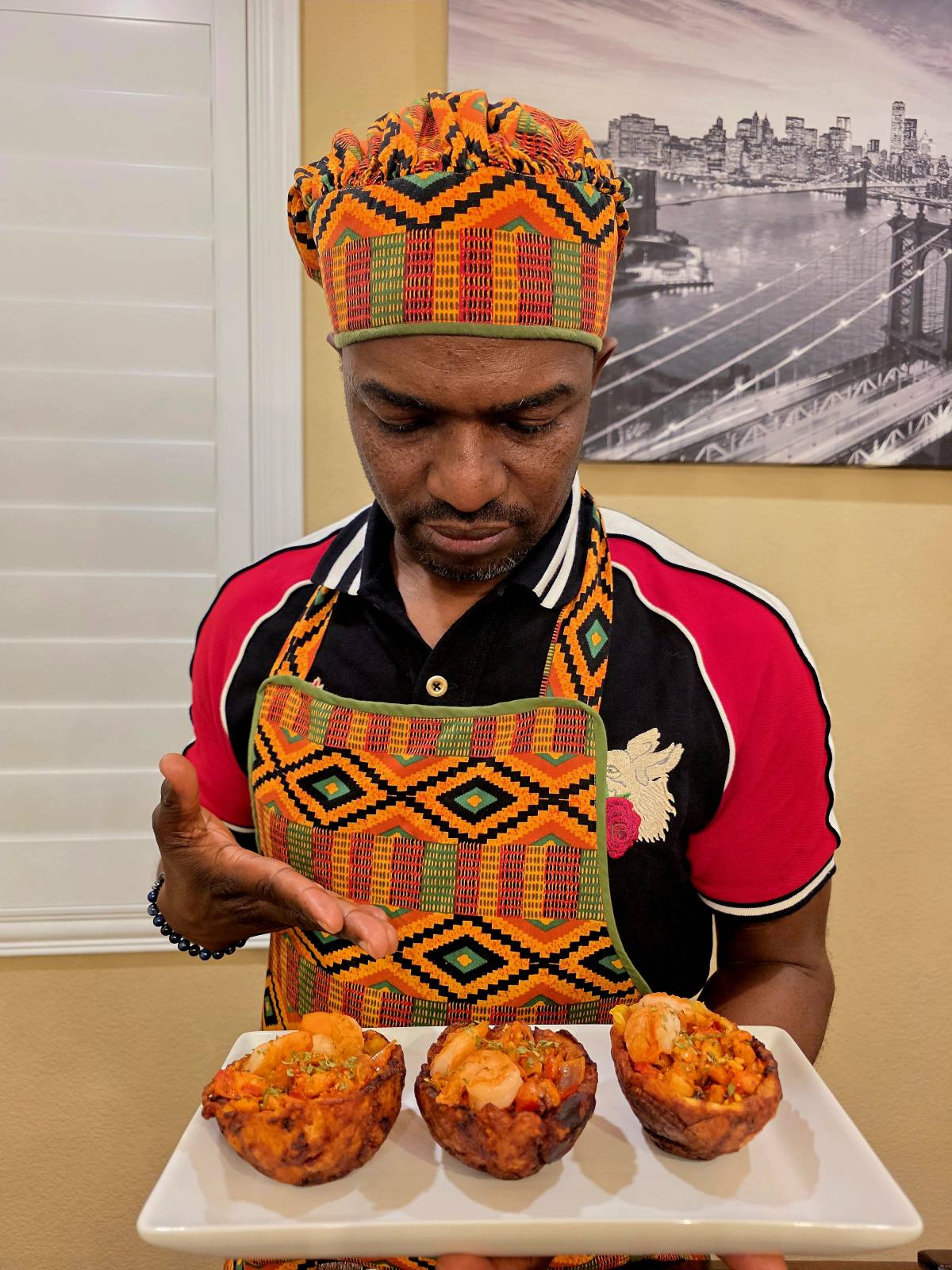 Stuffed Plantain Bowl with Octopus and shrimps. Please follow me @yomicantcook on Lekeelekee, Facebo...
