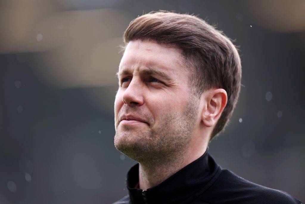 The head coach of Brighton is among the latest to cry after loosing to Arsenal...I love his tune...