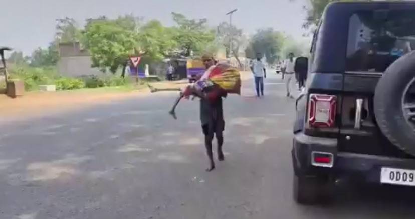 Indian man digs up sister’s’ skeleton to claim savings

An elderly man in eastern India stunned bank...