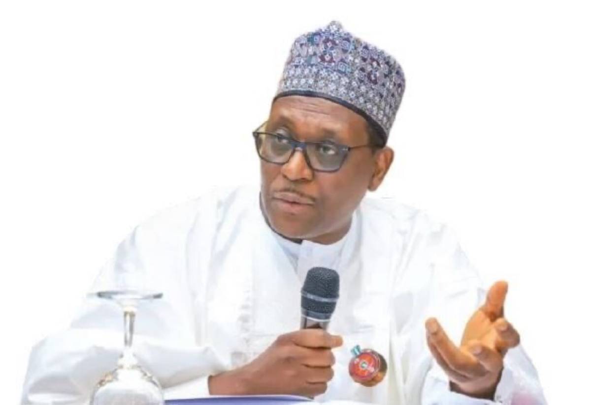 Health ministry orders immediate retirement of long-standing directors