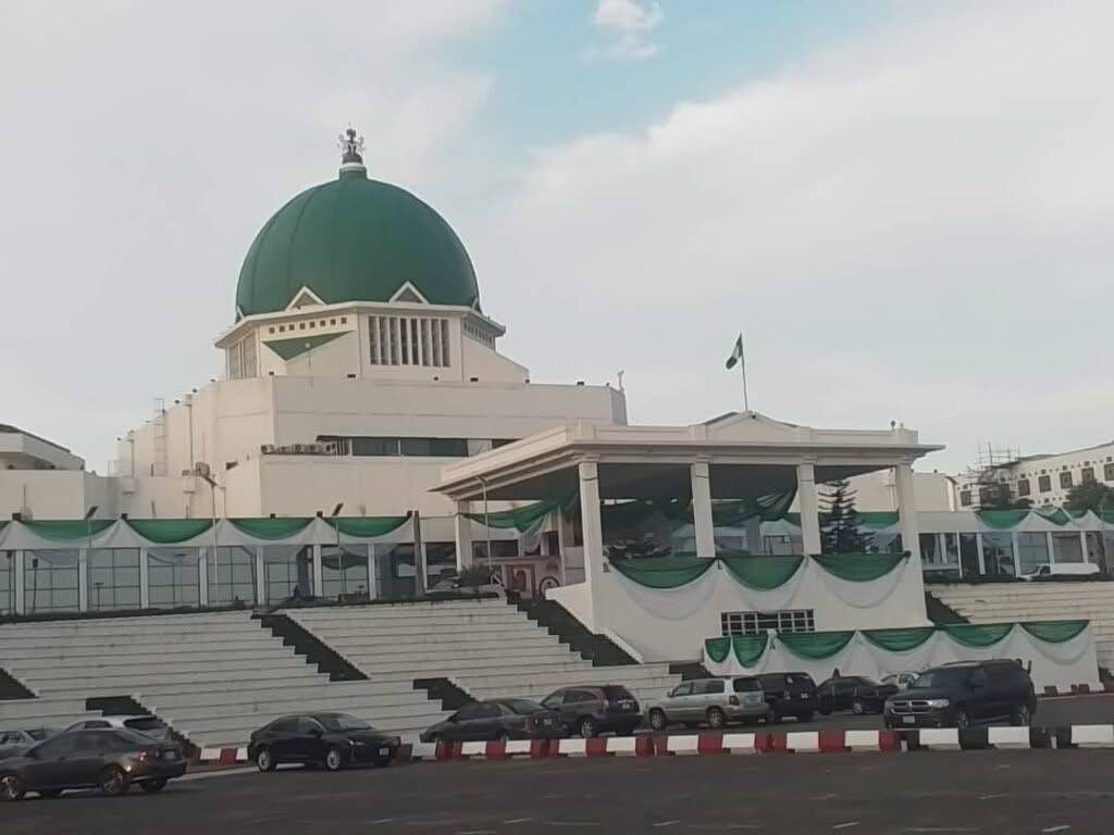 The House of Representatives today descended into a rowdy session over a motion seeking to rescind t...