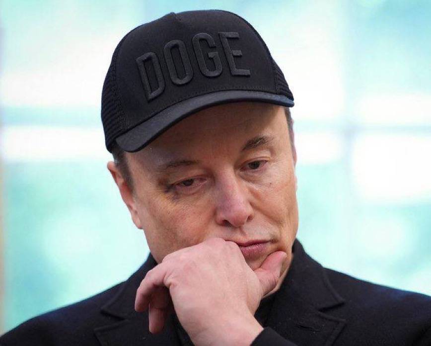 Elon Musk has said that he has less than $850 million in cash