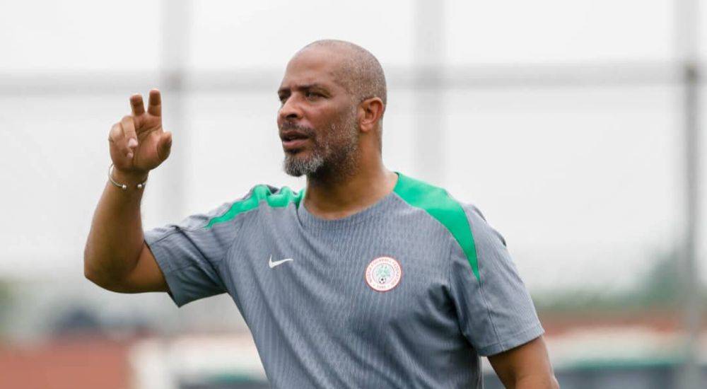 Super eagles 🦅 coach Eric Chelle wants $130K per month to continue with the Super Eagles of Nigeria...