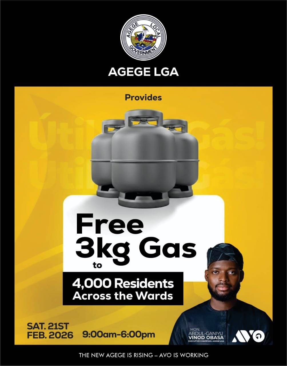 Agege LGA Chairman, Abdul-Ganiyu Vinod Obasa refilling 3kg gas for constituents
