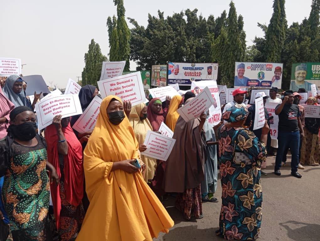 Residents of Kaduna State on Thursday staged a peaceful protest at the Government House, demanding a...