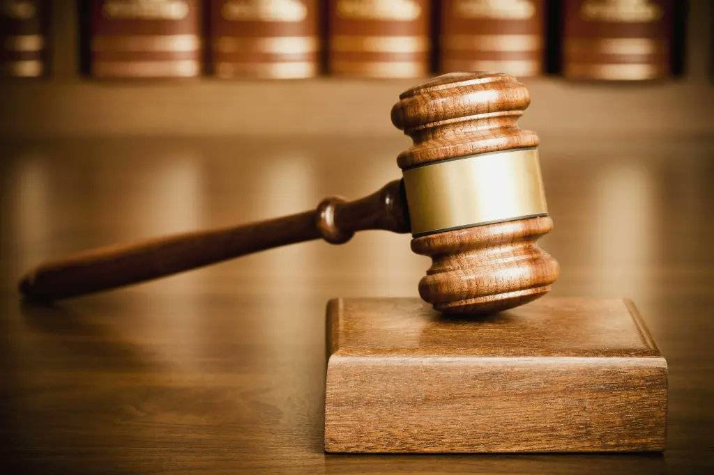 A Kano State High Court has sentenced two men, Aliyu Hussaini and Amir Zakariyya, to d€ath by hangin...