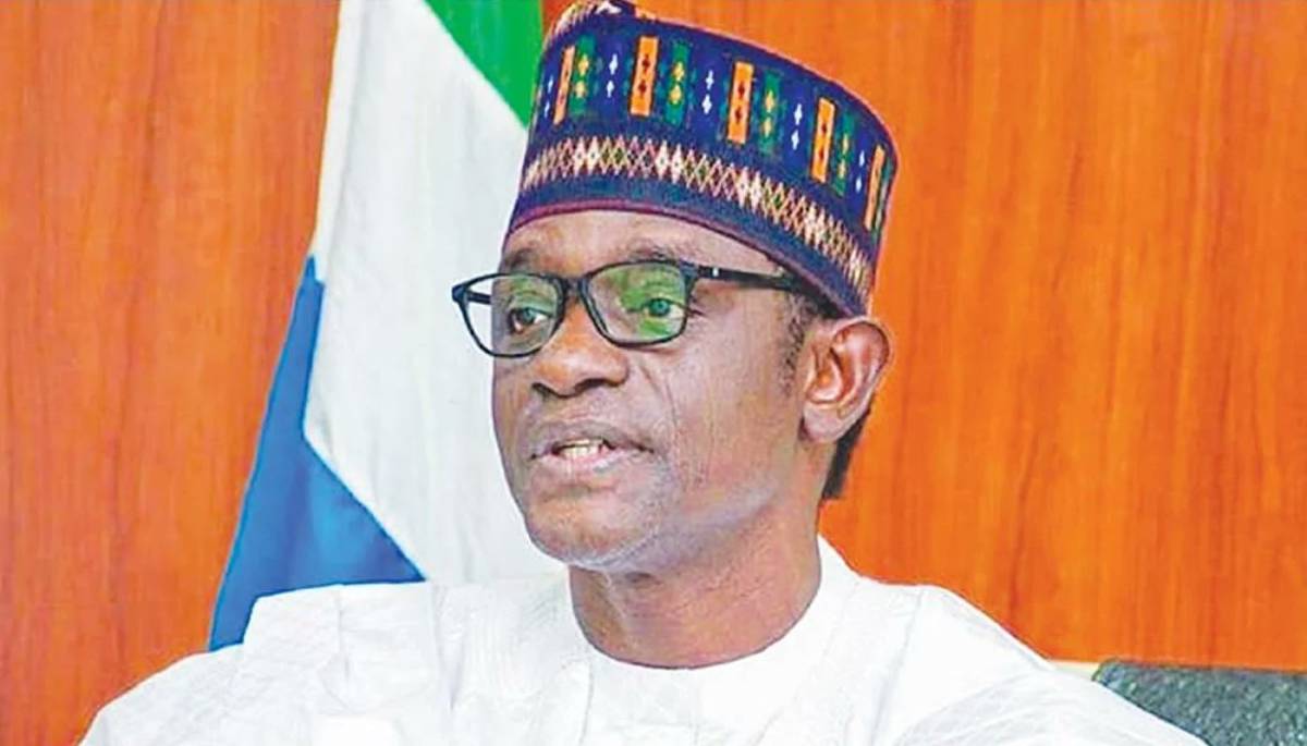 The Governor of Yobe State, Mai Mala Buni, has declared that he would rather forfeit his life than b...