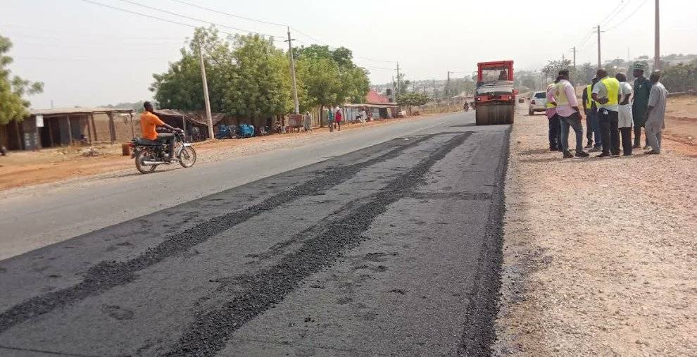 The Federal Government has expressed dissatisfaction with the quality of work being done by Wizchino...