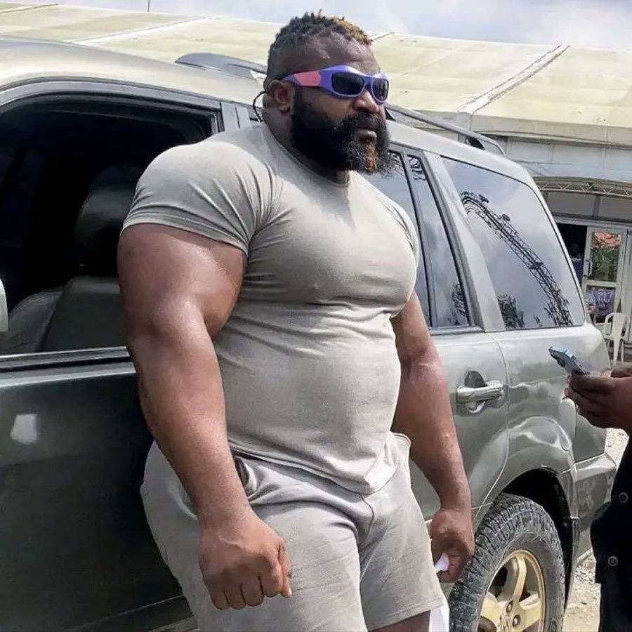 Portable didn’t beat me, we were both paid for an advert
~ Celebrity Bodyguard, Kelvin Power