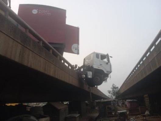 Trucks collided on Lagos-Ibadan Expressway leaving two injured