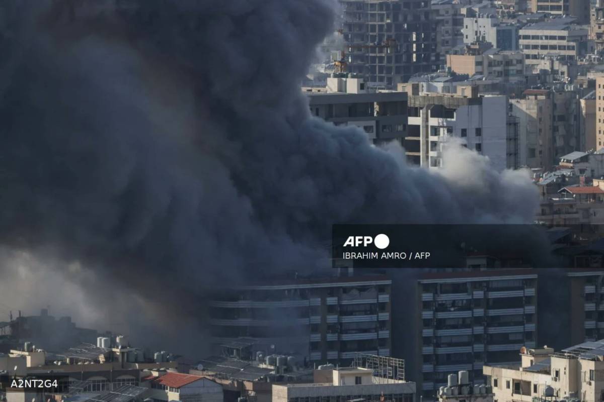 World news: World’s fourth-largest refinery shut down in UAE after drone attack