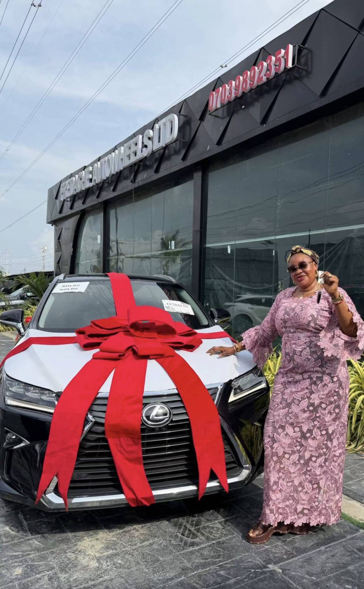 Yhemolee Olowo Eko has surprised his mother with a brand new Lexus