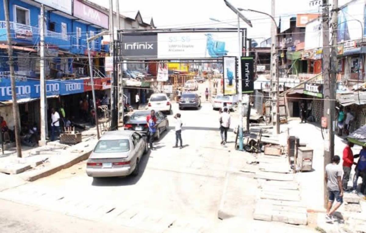 The Lagos State Parking Authority has warned individuals and syndicates involved in illegal parking...