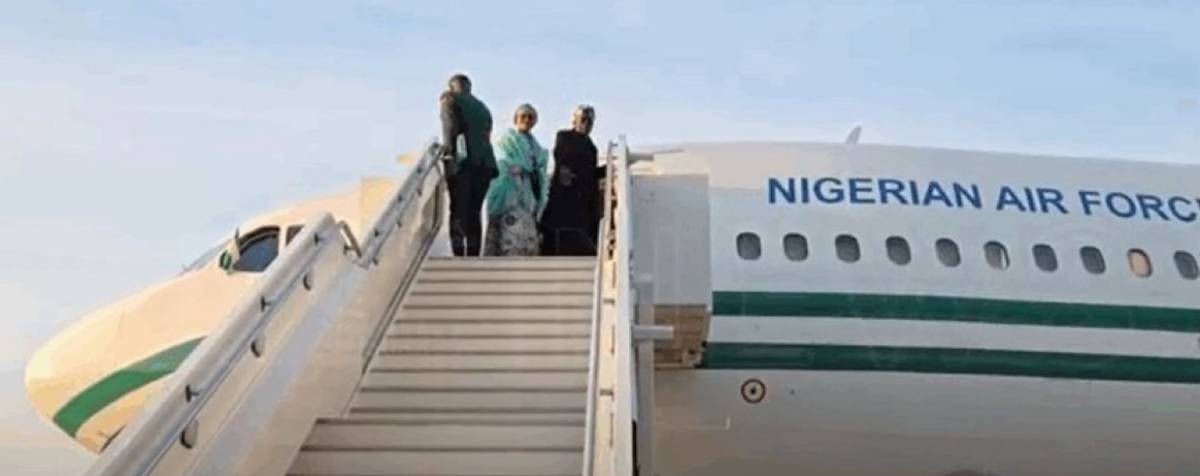 President Bola Tinubu and First Lady Senator Oluremi Tinubu have departed London for Lagos, bringing...