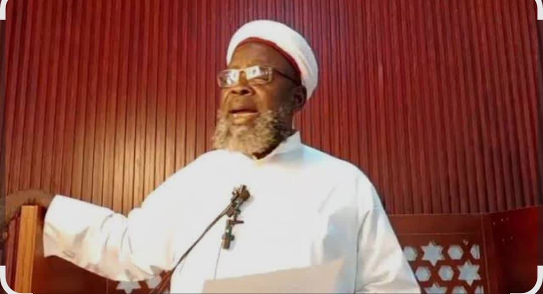 Sokoto-based Islamic scholar, Sheikh Musa Lukuwa, on Thursday, led his followers in observing Eid al...