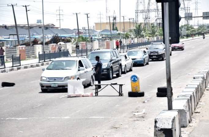 The Federal Government on Tuesday formally prohibited cash collection of taxes and banned the mounti...