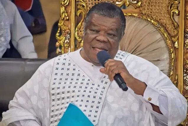 Former Abia State Governor and Senator representing Abia North, Orji Uzor Kalu, has called on the Ab...