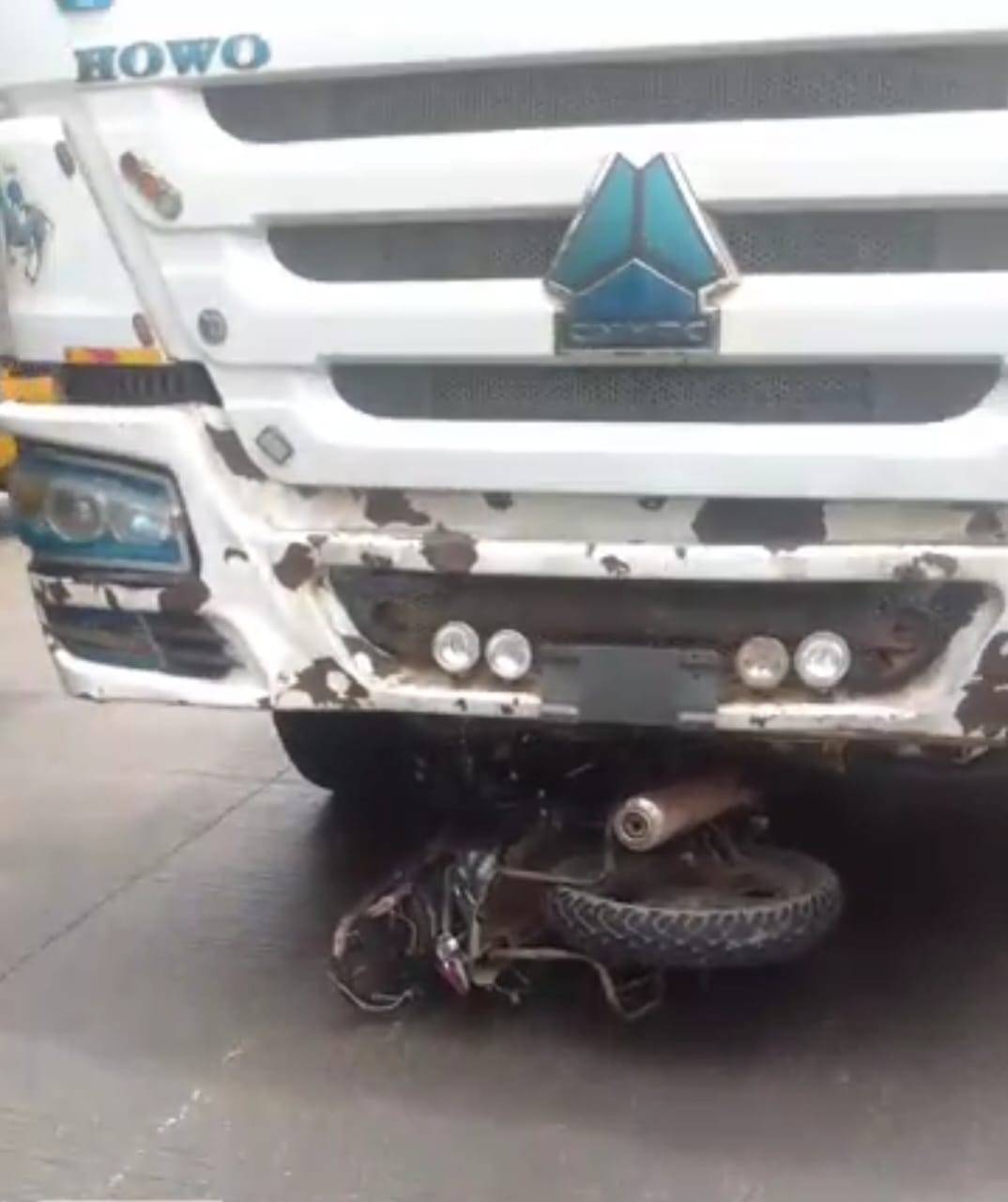 A dispatch rider has lost his life after being struck by a fully loaded HOWO diesel tanker under the...