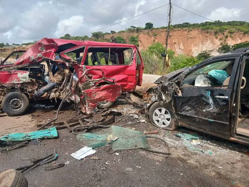 Three dead and journalists injured in Enugu auto crash