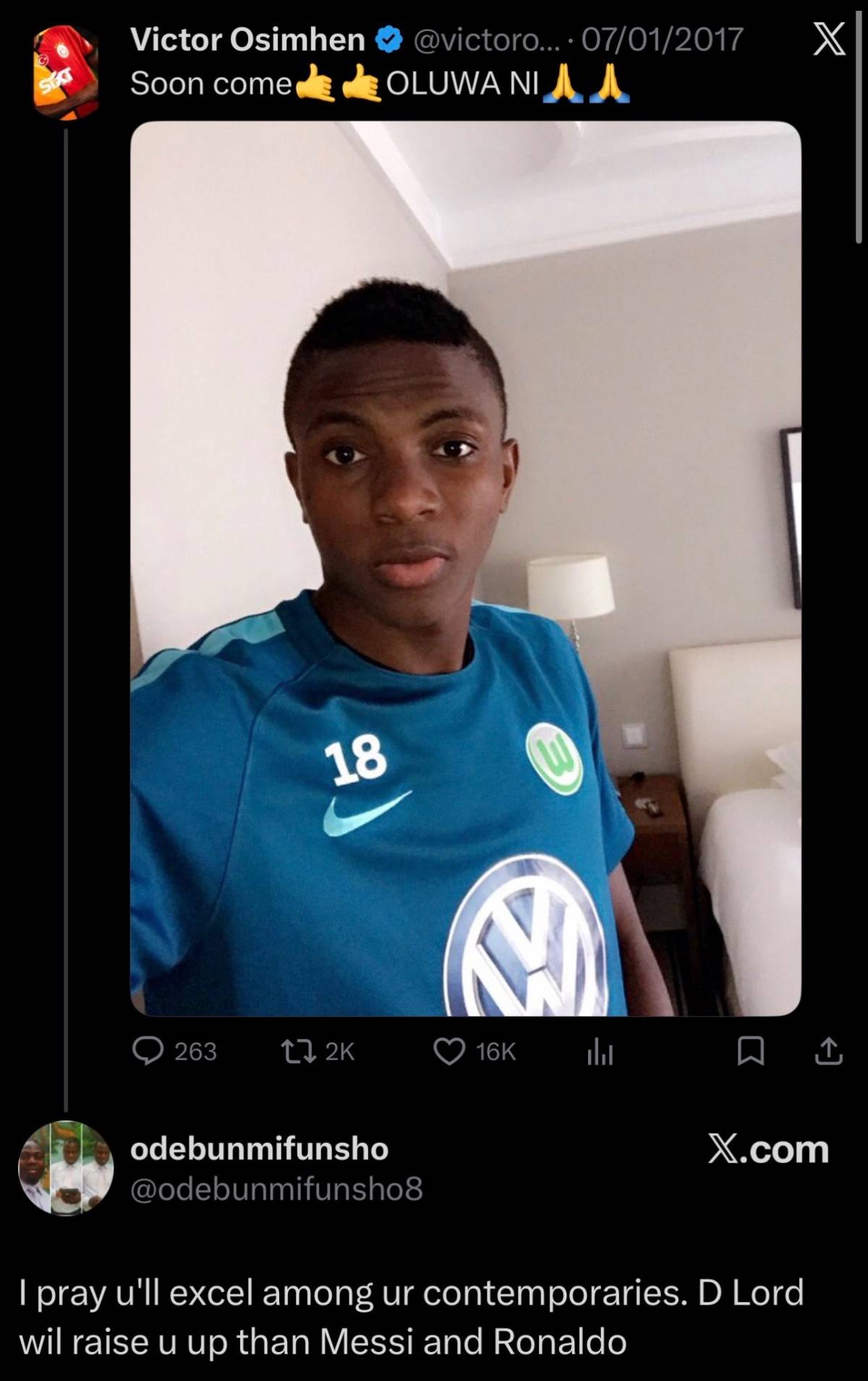 Victor Osimhen connects with man who prayed for him that he will become a big footballer under his 2...