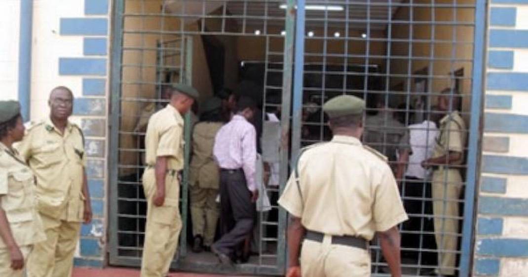Lagos State Governor Sanwo-Olu frees 43 inmates to ease Lagos prisons.