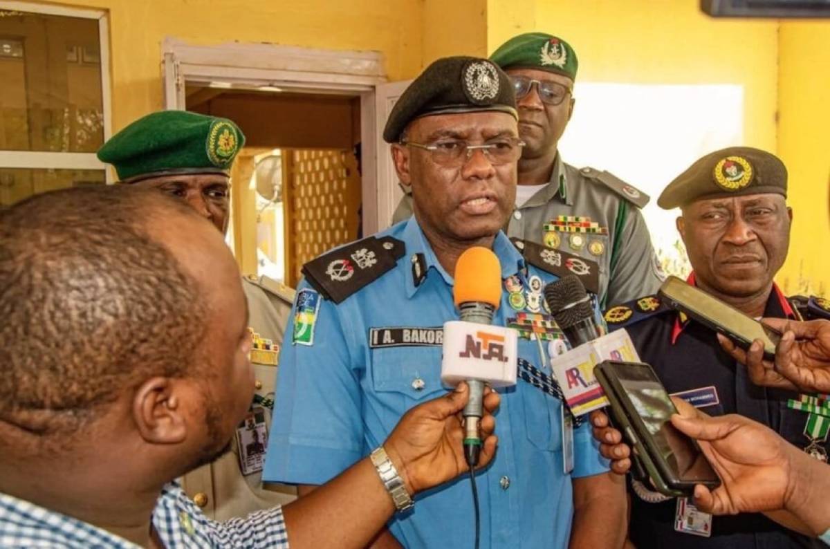 The Kano State Police Command has distributed cheques amounting to N8.4 million to 18 next of kin an...
