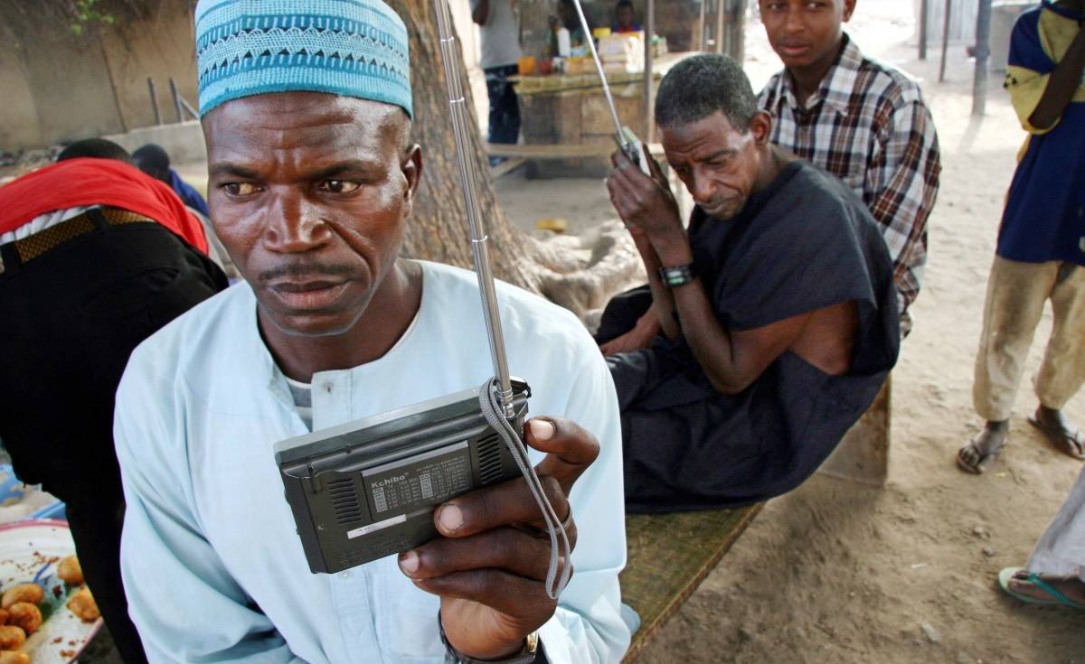 Facts about people who use Radio to get their news