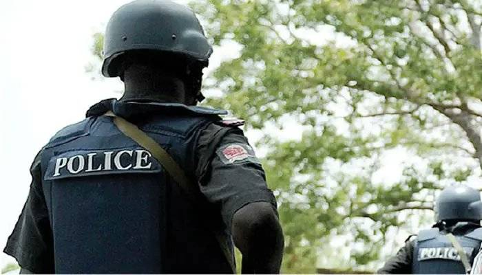 The Kwara State Police Command has arrested a 20-year-old man suspected to be linked to a ISWAP grou...