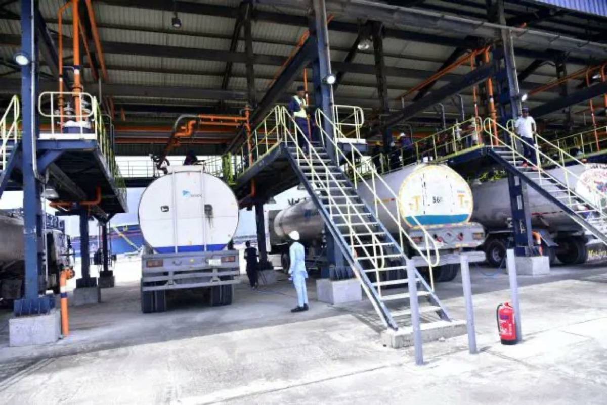 Dangote Refinery to import 13.62m barrels worth N2.097 trillion