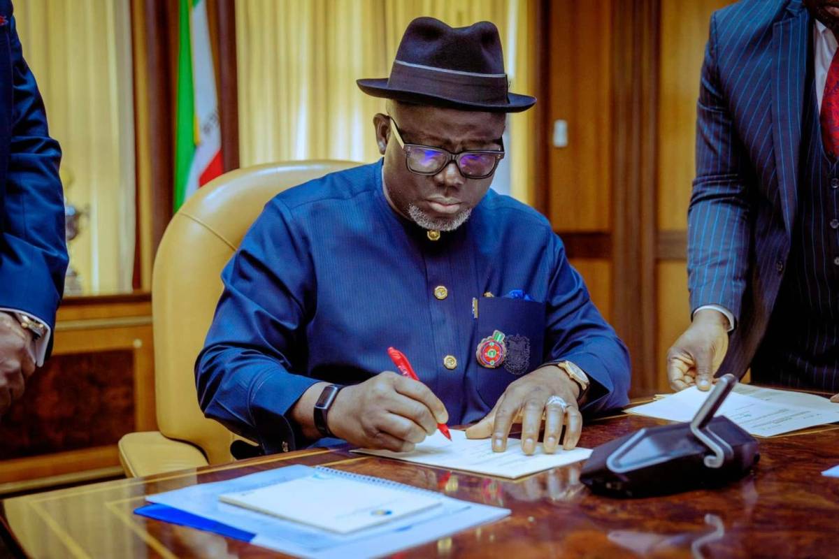 The Delta State Governor, Sheriff Oborevwori, has approved a N200,000 increase in doctors’ monthly s...
