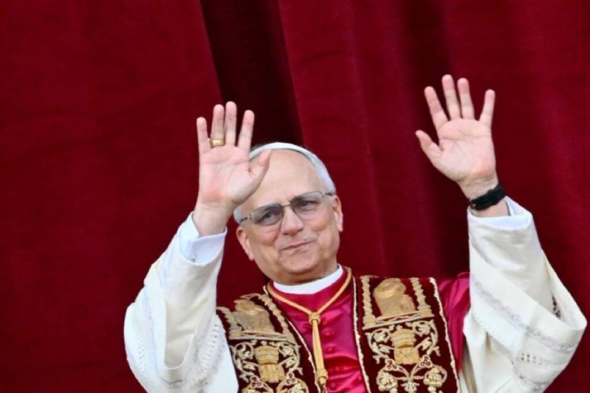 Pope Leo begins visit to Africa for first major foreign tour