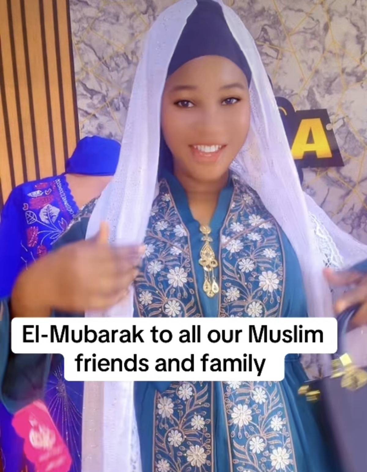 Eld-Mubarak to all our Muslim Lekeefamily π«Άπ«Ά Aku Odun Emi wa ase pupo laye ooπππ #LekeeLekee #a...