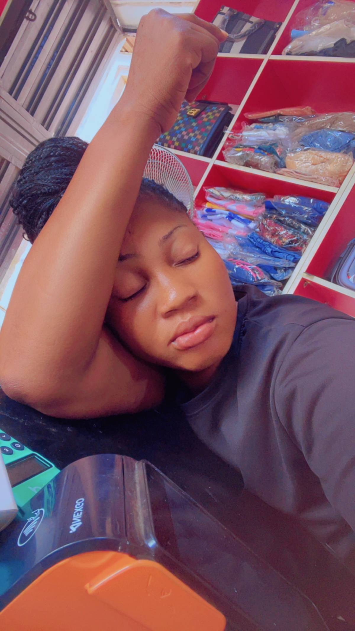 "Goodnight, sleep tight, may your dreams take you on a wonderful flight".
š«¶ā¤ļøš
#LekeeLekee
#Trend...