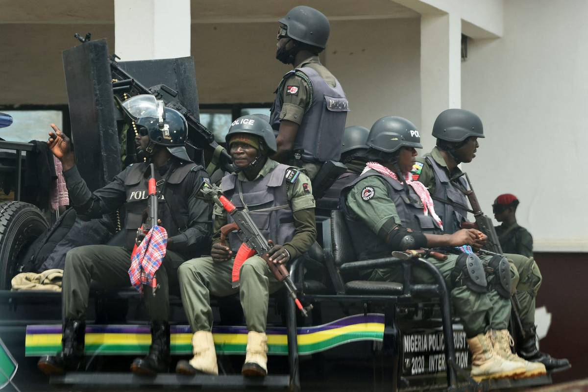 NIGERIA: Business Trip Turns Deadly — Three Foreign Visitors Found Killed
Three Cameroonian women w...