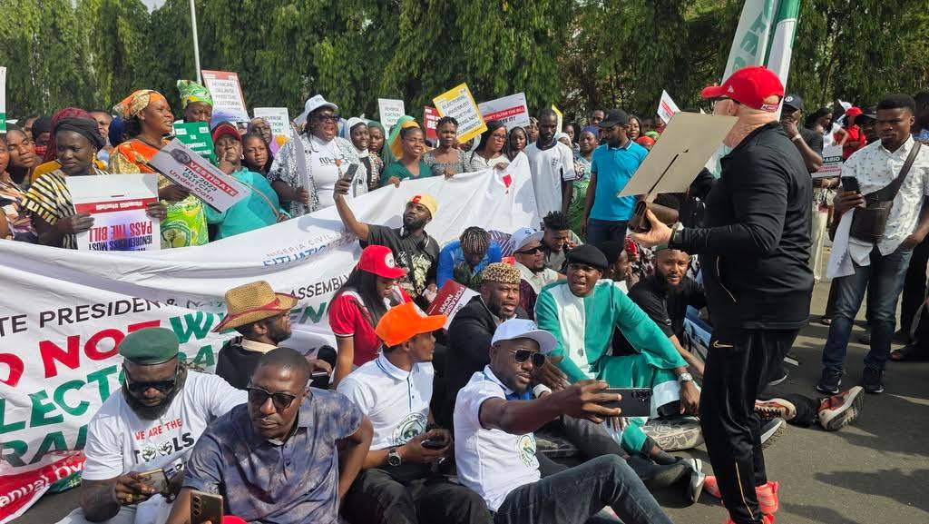 #OccupyNASS protesters vow to continue until House of Representatives adopt the Real time Transmissi...