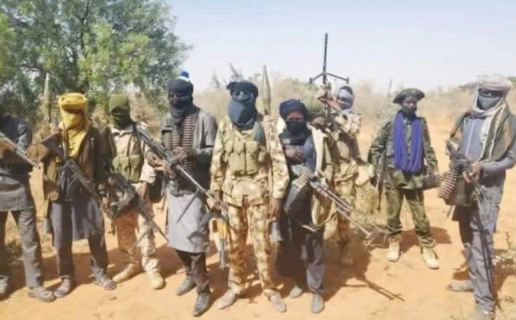 Suspected Fulani bandits killed Oba Kehinde Falodun, the ruler of the Agamọ Community in Ondo State,...
